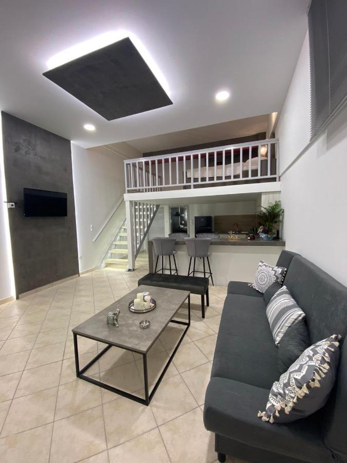 Sofita Luxury Paralia (Achaea)